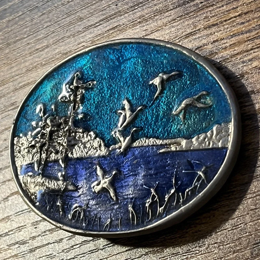 Vintage Flying Ducks Lake MultiColor Enameled Belt Buckle Oval Metal 2031